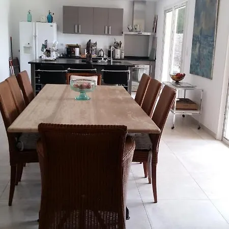 Bed & Breakfast De La Terre Blanche Sanary-sur-Mer