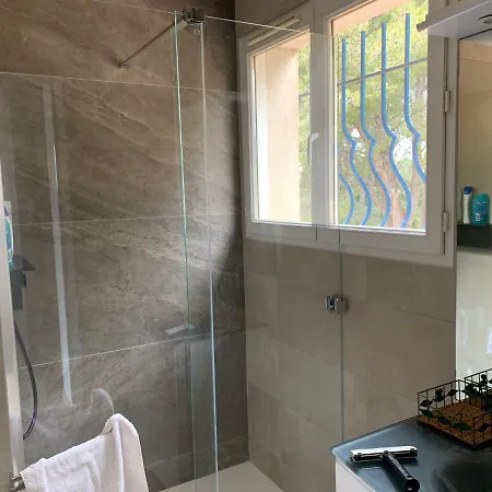 Bed & Breakfast De La Terre Blanche *