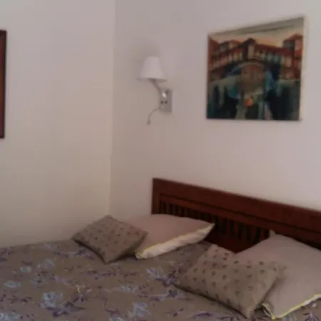 De La Terre Blanche Bed & Breakfast *
