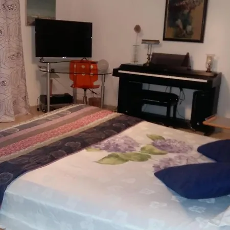 De La Terre Blanche Bed & Breakfast Sanary-sur-Mer